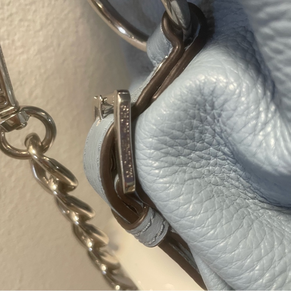 🩵 Michael Kors Light Blue Leather Shoulder Bag - Picture 3 of 13